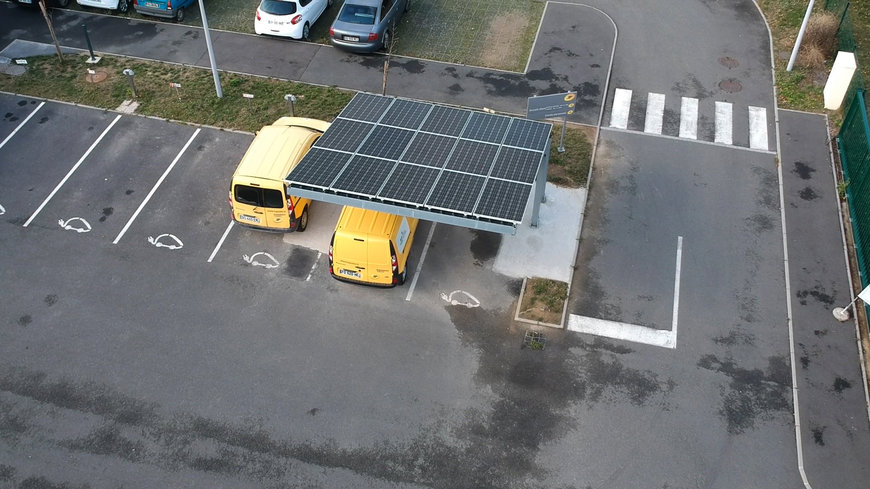 NUOVO STUDIO EATON, EQUANS E LA POSTE: COME L'ENERGIA SOLARE
PUÒ SUPPORTARE L’ALIMENTAZIONE DI UNA FLOTTA DI VEICOLI ELETTRICI